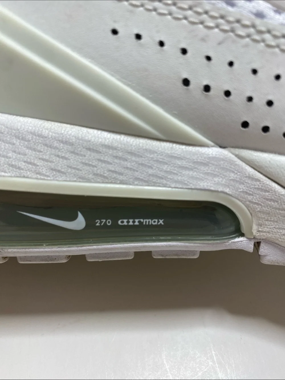 Nike Women's White Mesh Air Max Pulse Sneakers Size 9